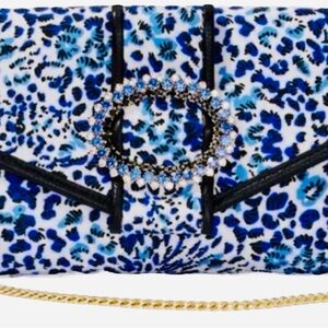 NWT Lilly Pulitzer Blue and Black Leopard Patterned Clutch